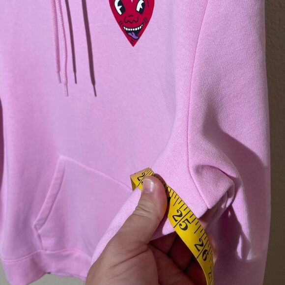 Keith Haring H&M Pink Hoodie with Heart Detail - Picture 6 of 7